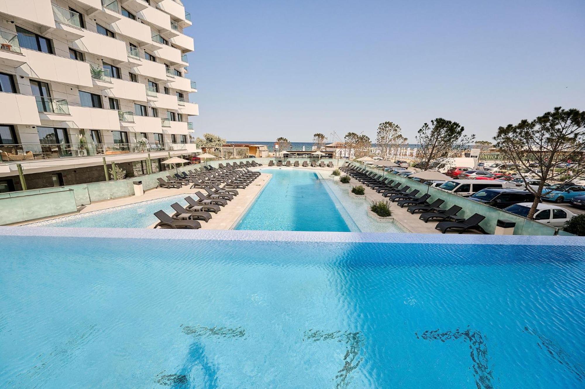Sea-esta In Infinity Mamaia